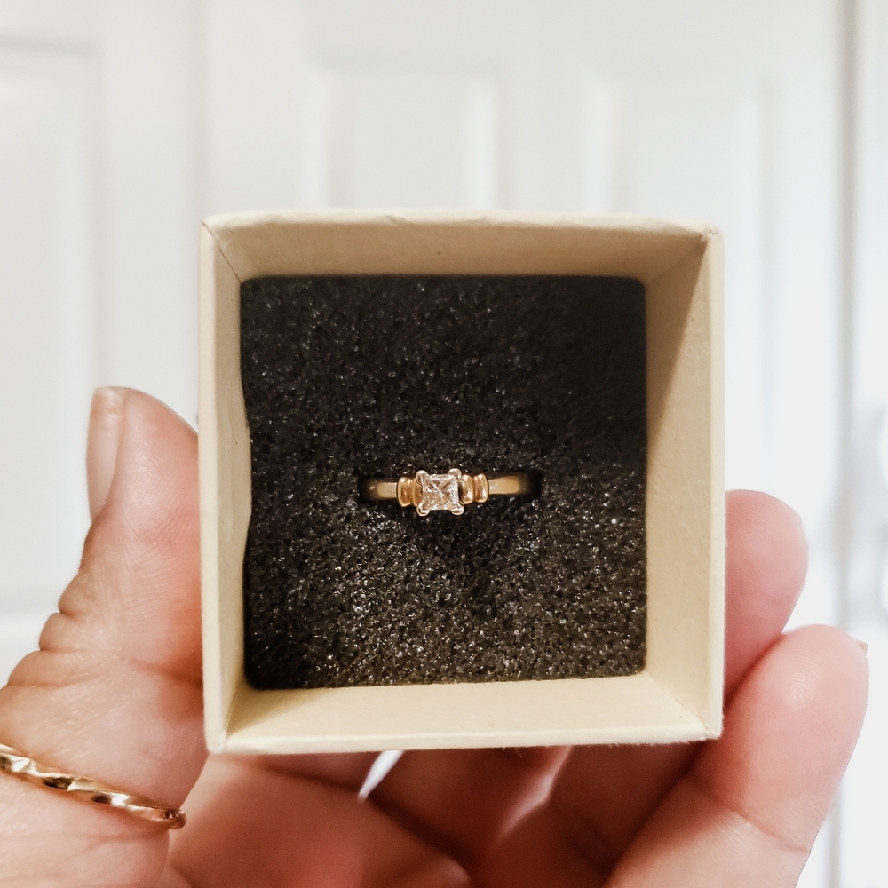 1/4 Carat 14k White Gold Solitary